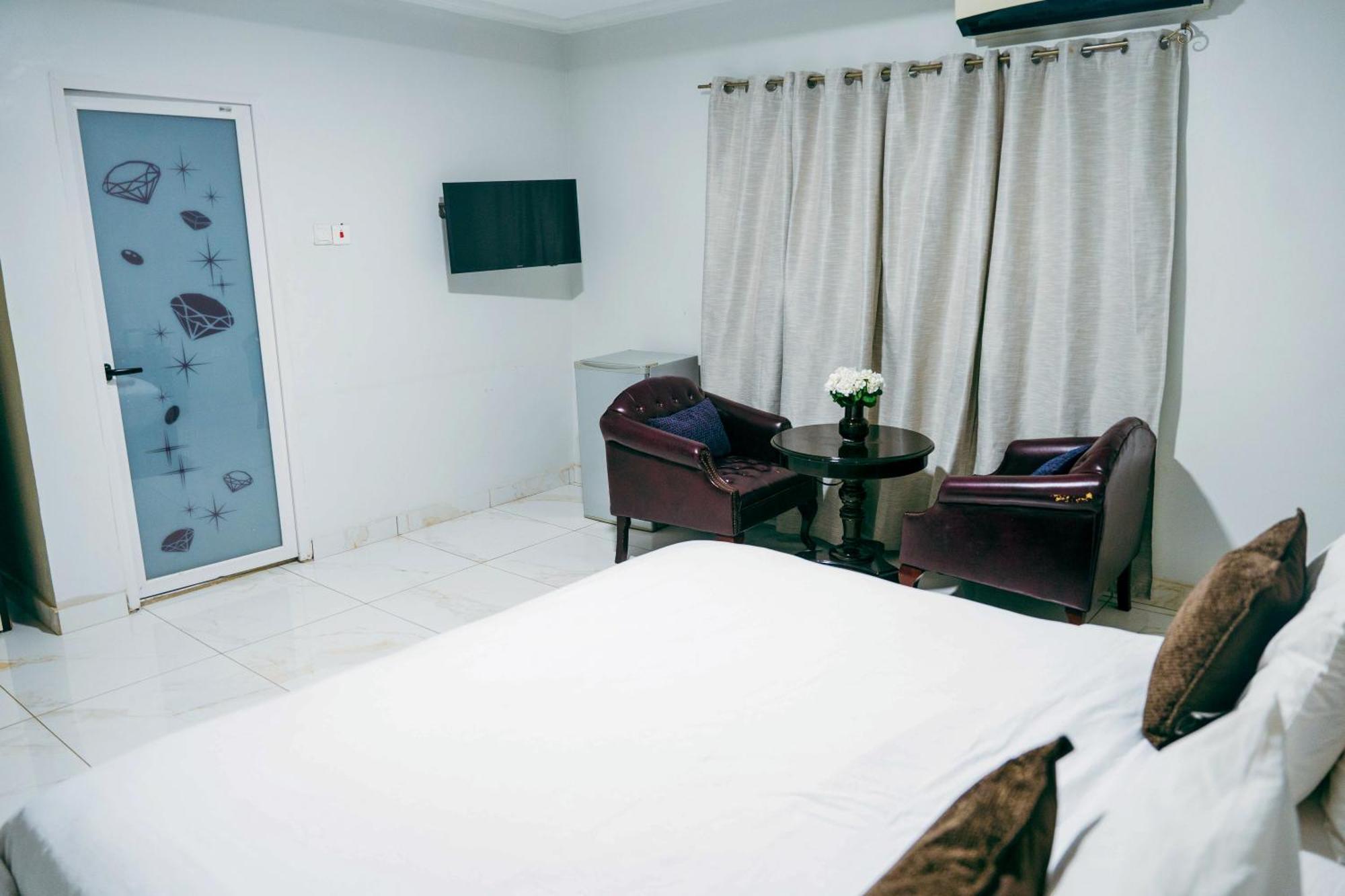 Adonai Hotel テマ エクステリア 写真
