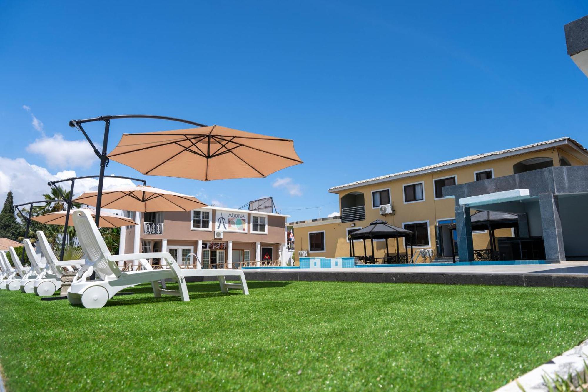 Adonai Hotel テマ エクステリア 写真